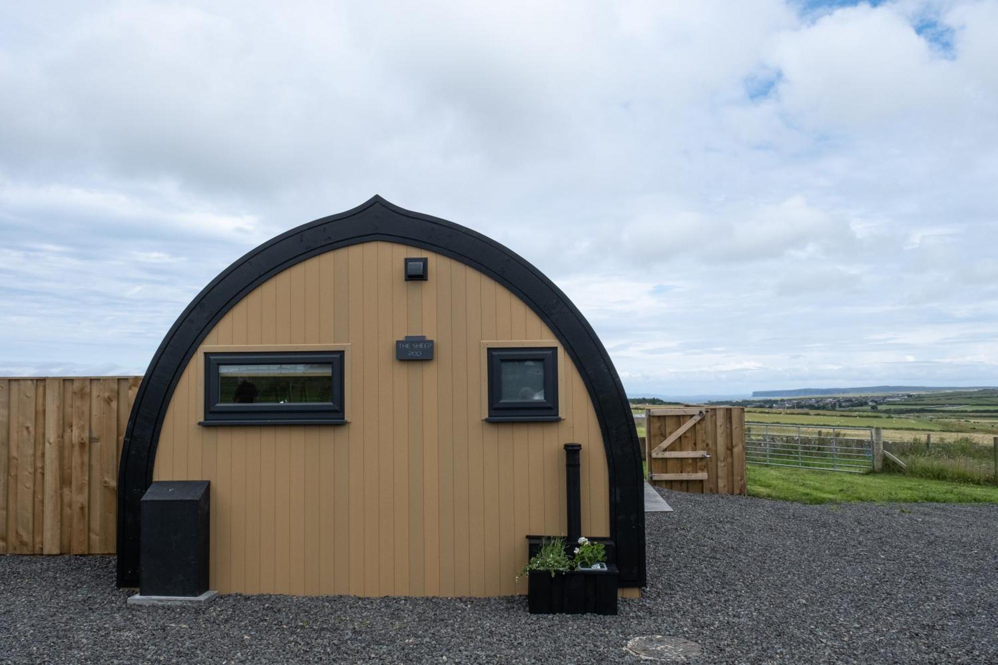 Glengolly Getaways Apartment Thurso Exterior photo